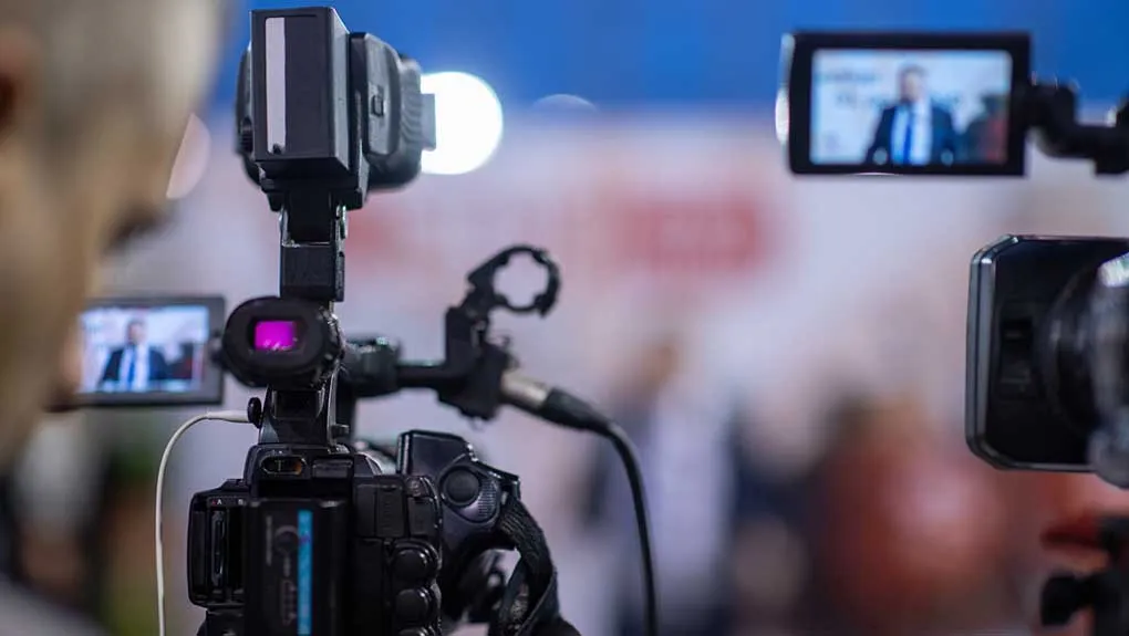 20 - media tv -1020.jpg