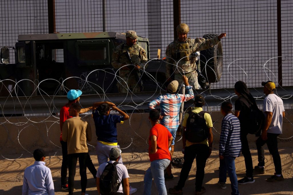 2023-08-29T203726Z1723147625RC23X2A8N51GRTRMADP5USA-IMMIGRATION-MEXICO-1024x682