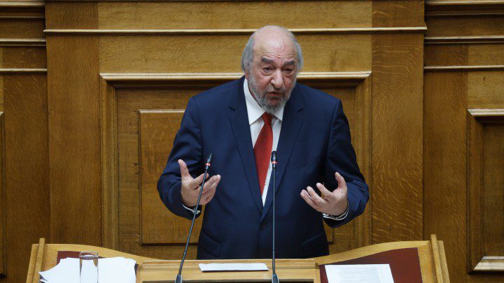 fddd310769b0f24f6918f024201d276f-b