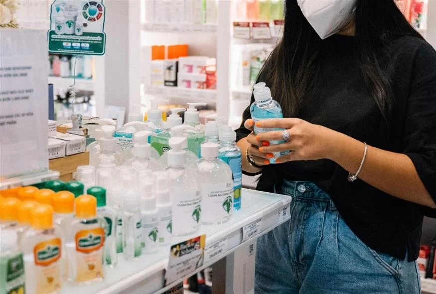 33fa4d3f-8a8e-49ca-af84-092880a4e8fc