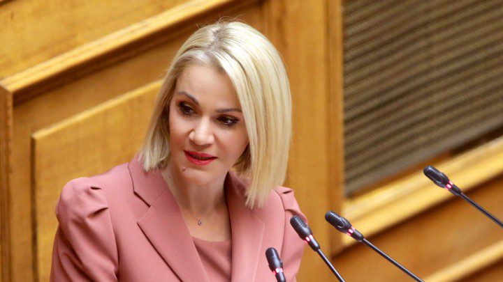 faf54c178083a2c3018efa72333f2251-b