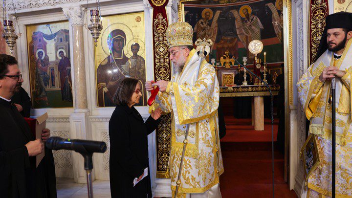 3d4d3a5ec63c76a9fc428343578daa1d-b