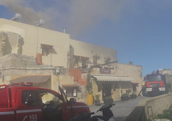 8bafbd05d20fdc84b76f62c6a2f25edc-b