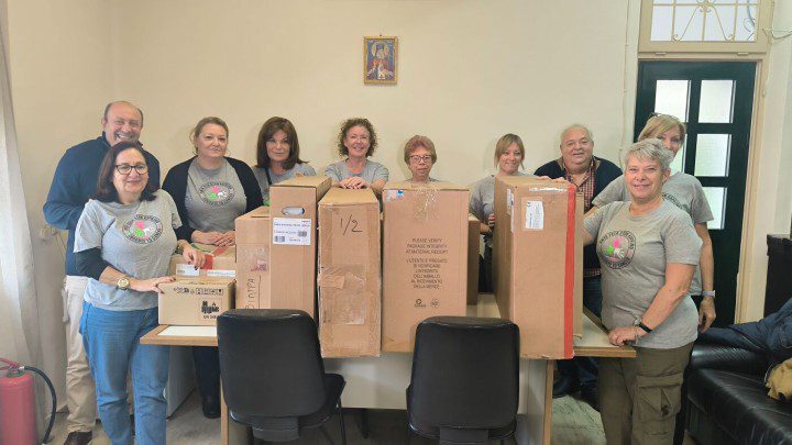 f276351b63c6eeb8c2953db646e02ad5-b