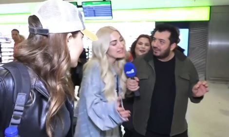27ad5f6f-touni-ioanna