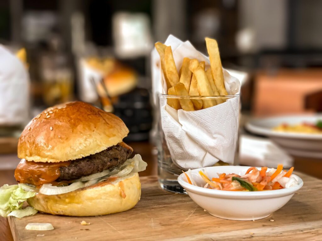 fast-food-5023498_1280-1024x768 (1)