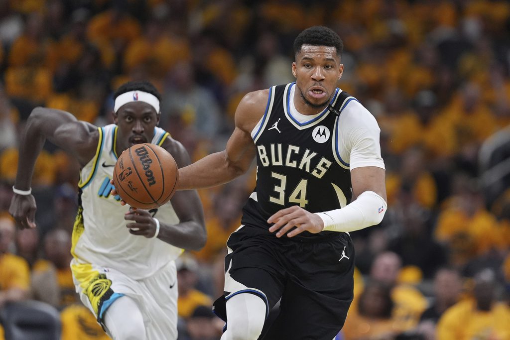 Bucks Pacers Basketball