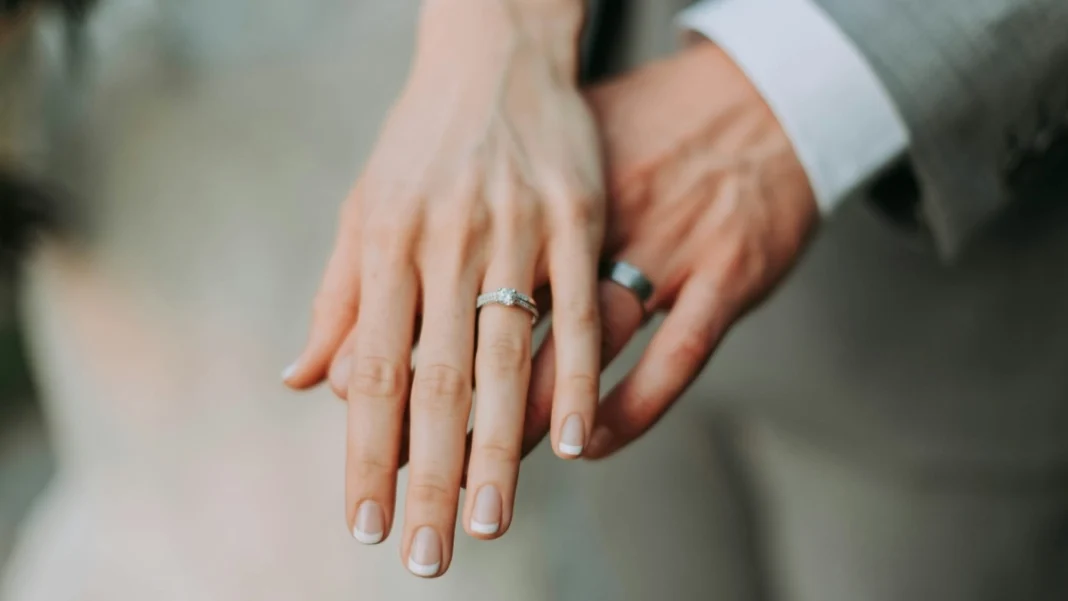 samantha-gades-n1cznum_fd8-unsplash
