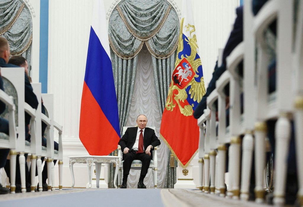 2025-06-12T150805Z_855156764_UP1EL6C161ENY_RTRMADP_5_RUSSIA-PUTIN-VETERANS-1-1024x701