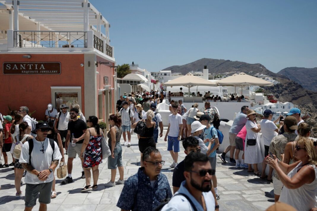 2025-07-01T132831Z_1364740398_RC2MDFANWTXU_RTRMADP_5_GREECE-TOURISM-LEVY-1200x800